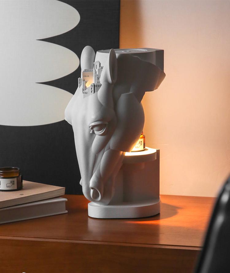 White Horse Wax Melt Lamp – Sculptural Flameless Aromatherapy Night Light for Elegant Home Decor