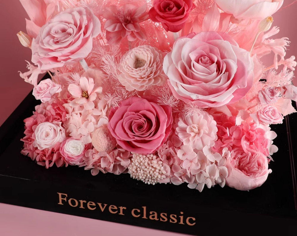 White Dream Preserved Flower Gift Box – Luxury Eternal Rose Bouquet